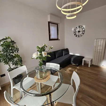 Residenza Redipuglia Free Private Parking And Air Conditioning ヴェルバーニア