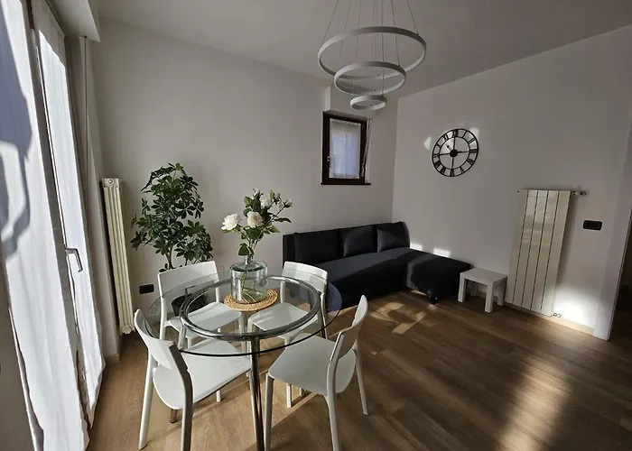 Apartament Residenza Redipuglia Free Private Parking And Air Conditioning Verbania
