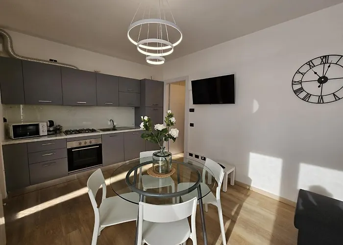 Apartament Residenza Redipuglia Free Private Parking And Air Conditioning Verbania
