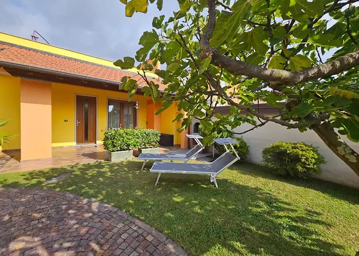 Residenza Redipuglia Free Private Parking And Air Conditioning Verbania